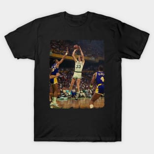 Larry Bird Shot To Ring Lakers T-Shirt